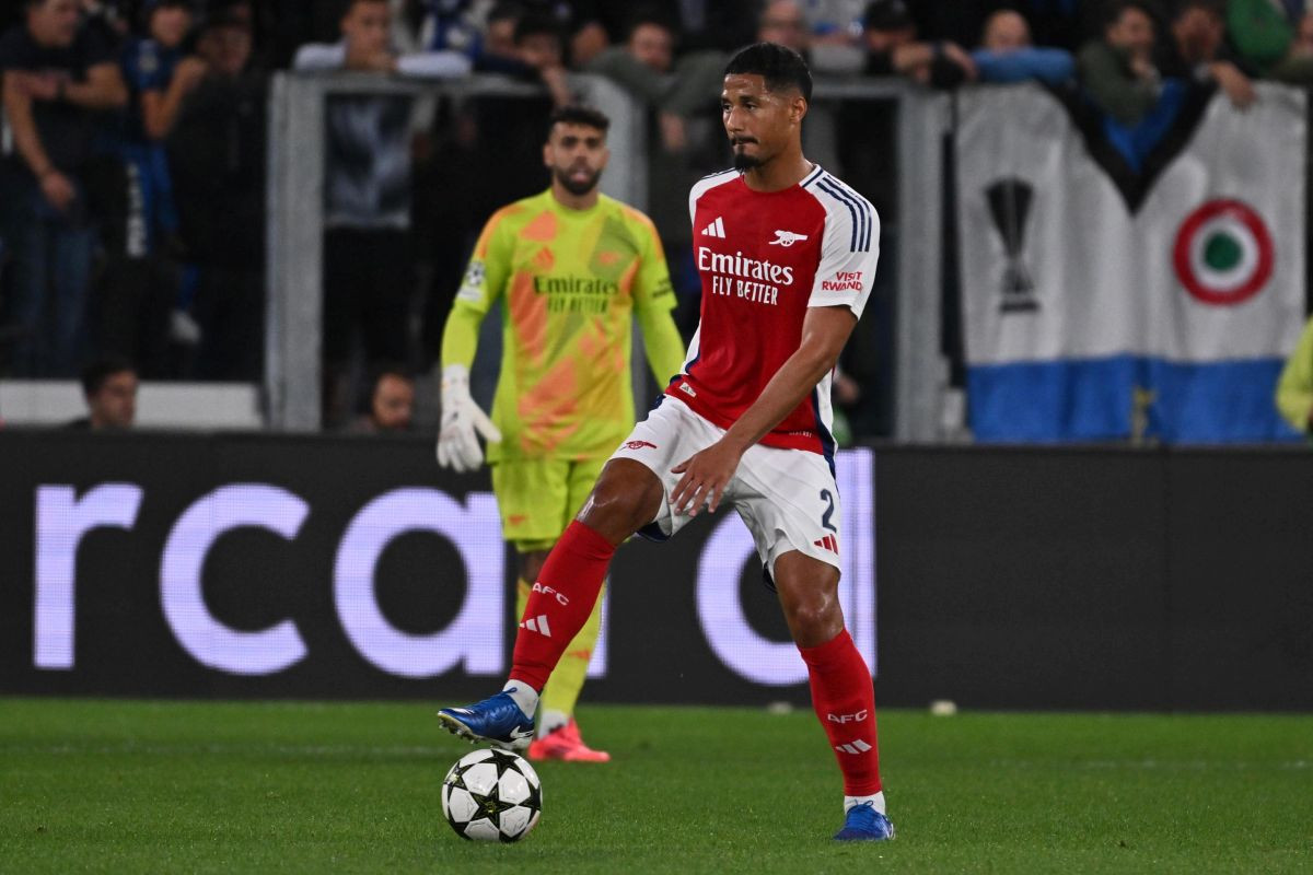 Saliba na ljeto u spektakularnom transferu odlazi iz Arsenala i potpisuje za najveći klub na svijetu Saliba na ljeto u spektakularnom transferu odlazi iz Arsenala i potpisuje za najveći klub na svijetu