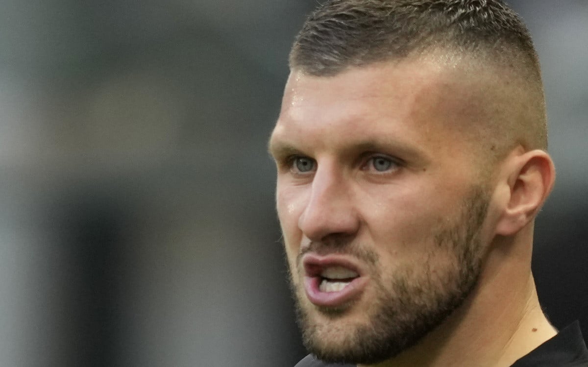 Rebić dobio ponude: 350.000 od Hajduka i 2.2 miliona od Saudijaca, izbor je (ne)očekivan