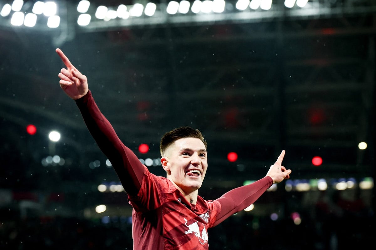 Ni Arsenal, ni Liverpool - Benjamin Šeško pregovara sa trećim klubom, sprema mu se unosan ugovor Ni Arsenal, ni Liverpool - Benjamin Šeško pregovara sa trećim klubom, sprema mu se unosan ugovor