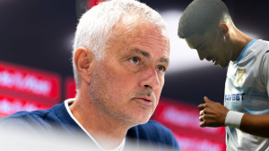 Ključalo je u Fenerbahceu zbog Nike Jankovića, bijesni Mourinho udario šakom od stol: "Sad ne može"