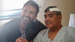 Advokati došli do užasnih razgovora doktora koji je liječio Maradonu: "Debeli umire..."