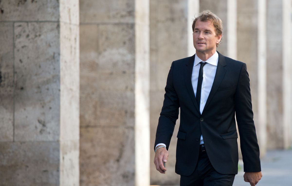 Razočarao Nijemce pred odlazak u BiH, saigrači ga se odrekli, a onda se oglasio Jens Lehmann Razočarao Nijemce pred odlazak u BiH, saigrači ga se odrekli, a onda se oglasio Jens Lehmann
