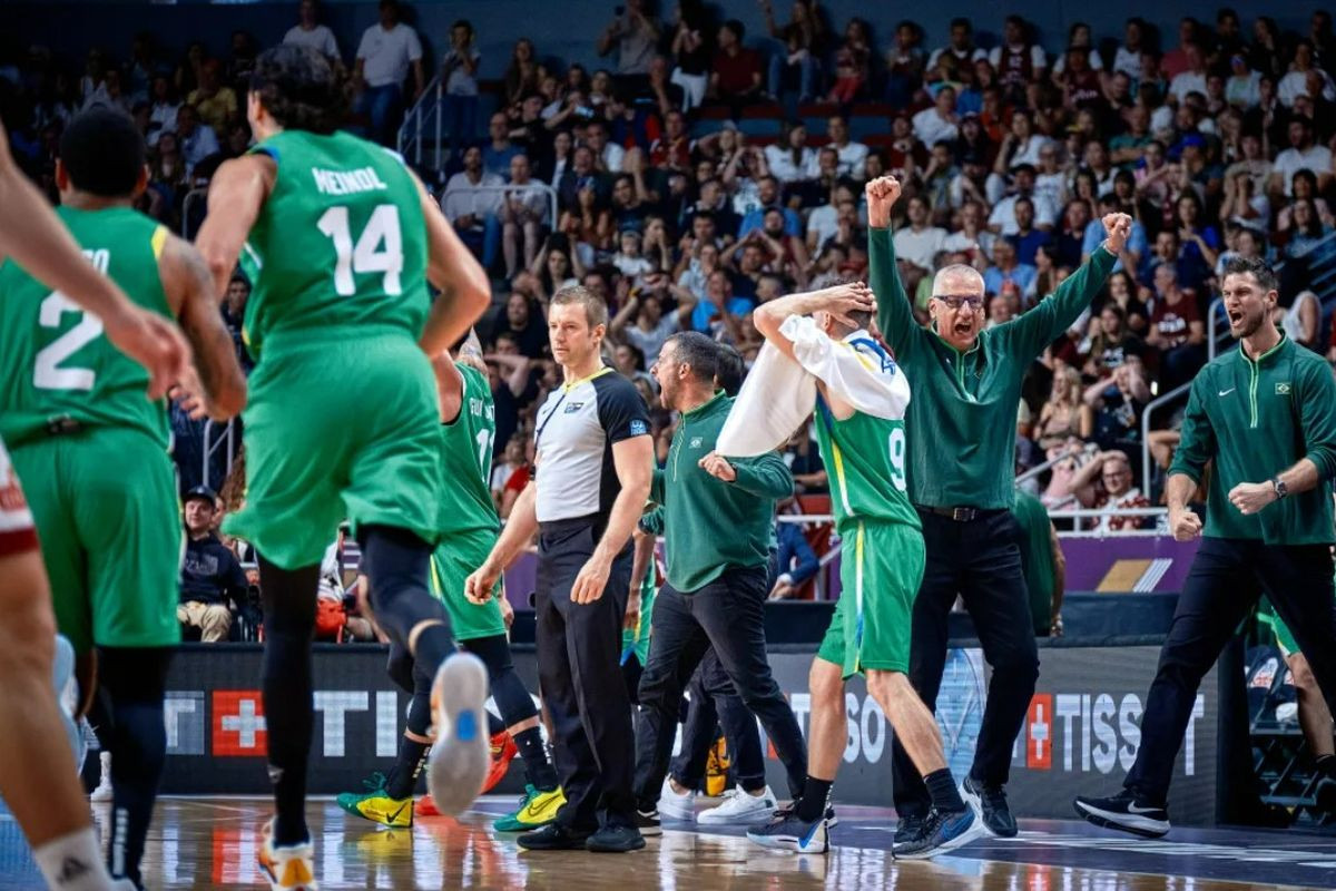 Aco Petrović ponizio Latviju usred Rige i odveo Brazil na Olimpijske igre!