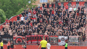 Dlanovima i grlima: NK Čelik ima gromoglasnu podršku na gostovanju kod FK Sloboda