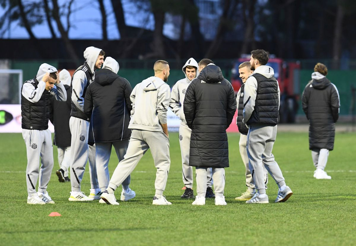 "Vrela" splitska noć najviše obradovala Livaju: "Čast je biti dio tako velikog kluba" "Vrela" splitska noć najviše obradovala Livaju: "Čast je biti dio tako velikog kluba"