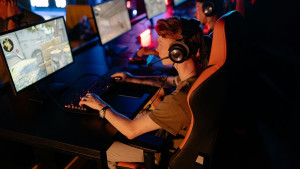 E-sport između slave i propasti: Priče iz svijeta digitalnog sporta