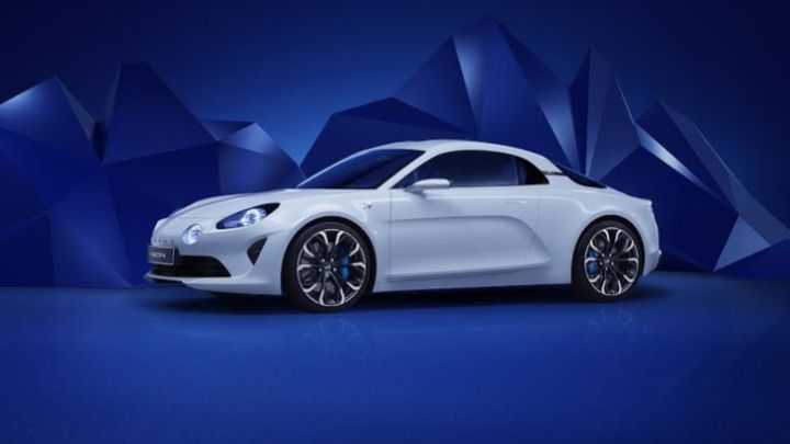 Renault predstavio predserijski model legendarne Alpine