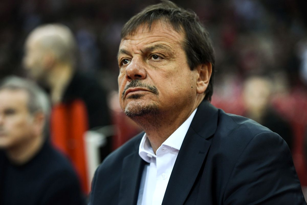 Zbog fudbala izbio veliki skandal u turskoj košarci: Kontroverzni Ergin Ataman u glavnoj ulozi Zbog fudbala izbio veliki skandal u turskoj košarci: Kontroverzni Ergin Ataman u glavnoj ulozi
