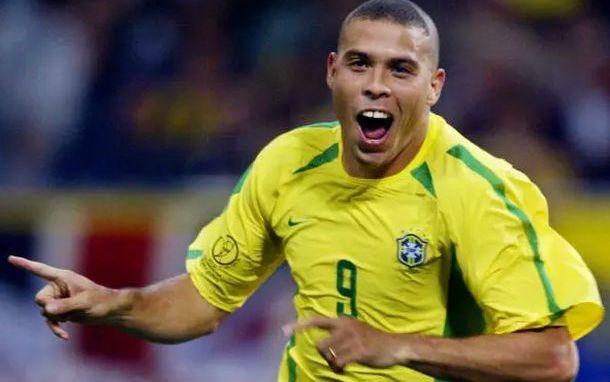 Evo zbog čega je Ronaldo najkompletniji napadač svih vremena Evo zbog čega je Ronaldo najkompletniji napadač svih vremena
