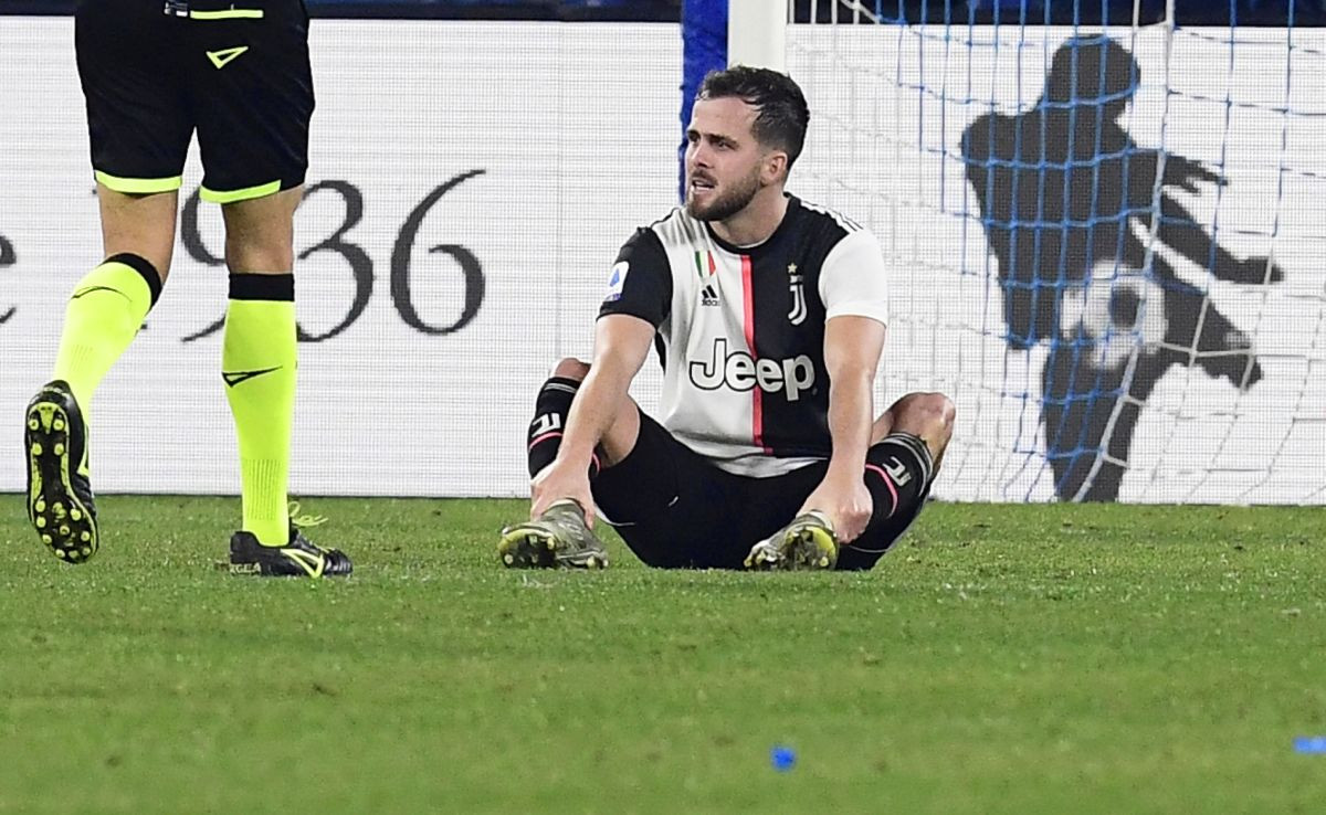"Pjanić u Juventusu? Ozbiljna priča, ali Barcelona odlučuje" "Pjanić u Juventusu? Ozbiljna priča, ali Barcelona odlučuje"
