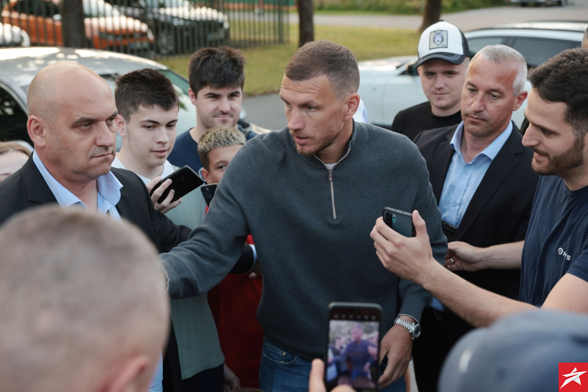 Nakon 50 godina osvojili trofej i tu ne žele stati: Stvaraju moćni tim, dovode Džeku i Ziyecha!