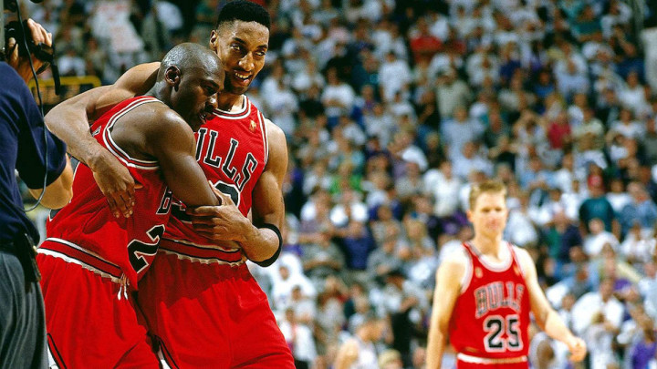 Scottie Pippen brutalno prizemljio Luku Dončića