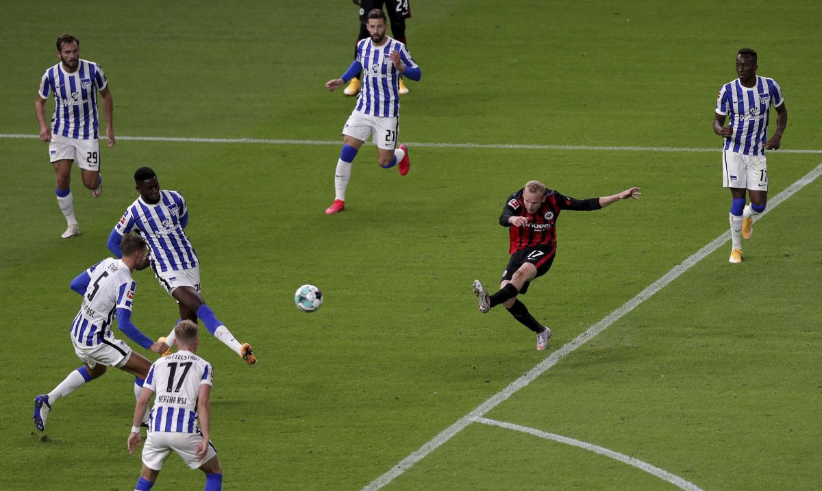 Eintracht se prošetao kroz Berlin
