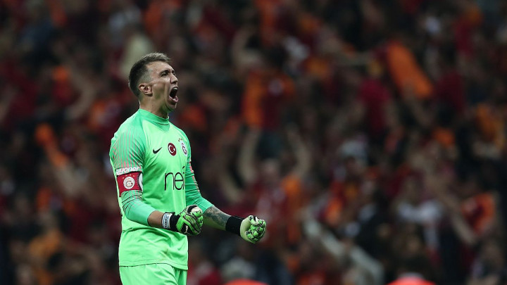 Oduševio Tursku: Muslera lažirao povredu samo da ne bi igrao u Izraelu