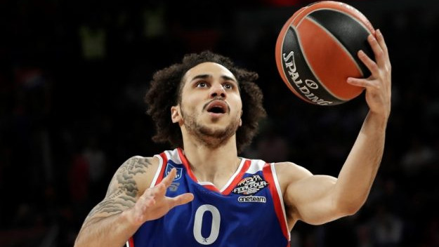 Shane Larkin ostaje u Efesu do 2022. godine