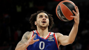 Shane Larkin ostaje u Efesu do 2022. godine