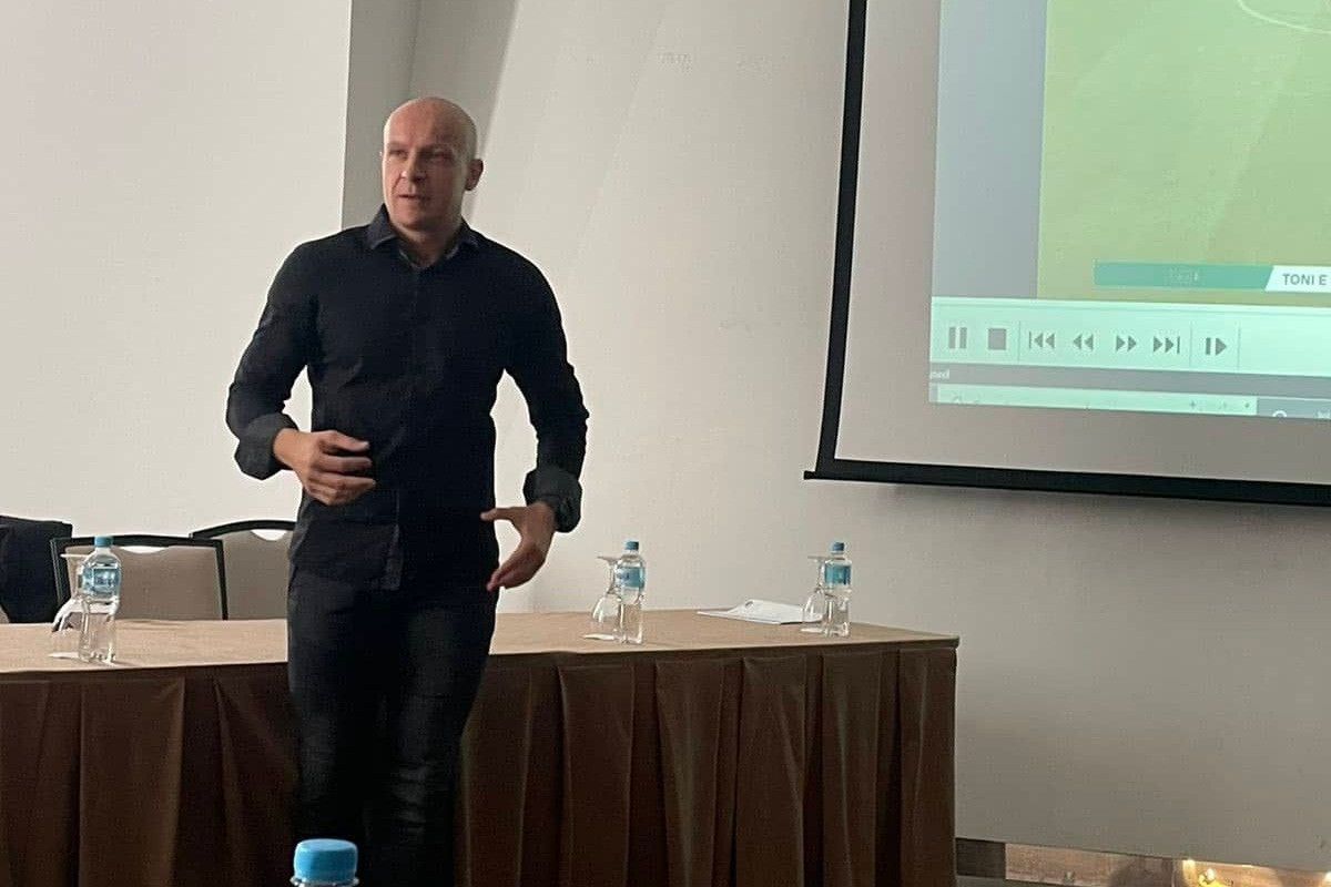 Szymon Marciniak održao predavanje na seminaru sudija Premijer lige BiH