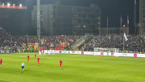 Ono što se sinoć desilo na Bilinom polju je skoro nezamislivo vidjeti na fudbalskom stadionu