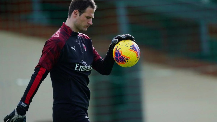 Asmir Begović na golu protiv Juventusa!