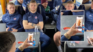 Klupski fotograf igrača uhvatio u nezgodnom momentu: Fotografija je postala apsolutni hit