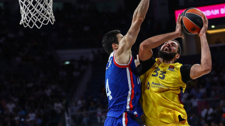 Mirotić nezaustavljiv za Efes u Istanbulu