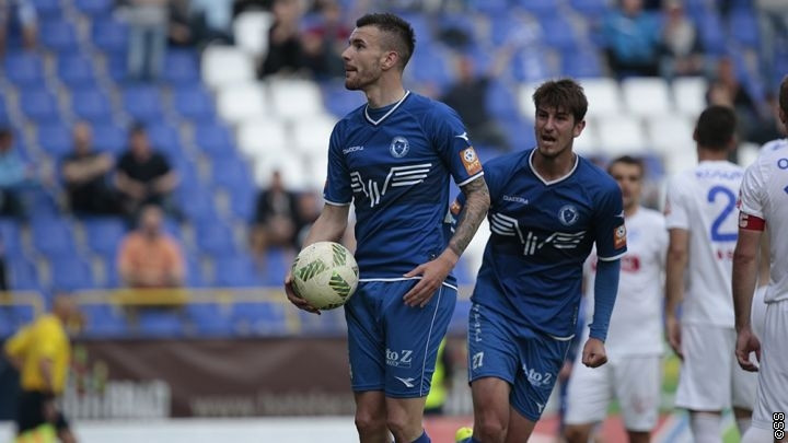 Zbog čega Ivan Lendrić još uvijek nije predstavljen u novom klubu?