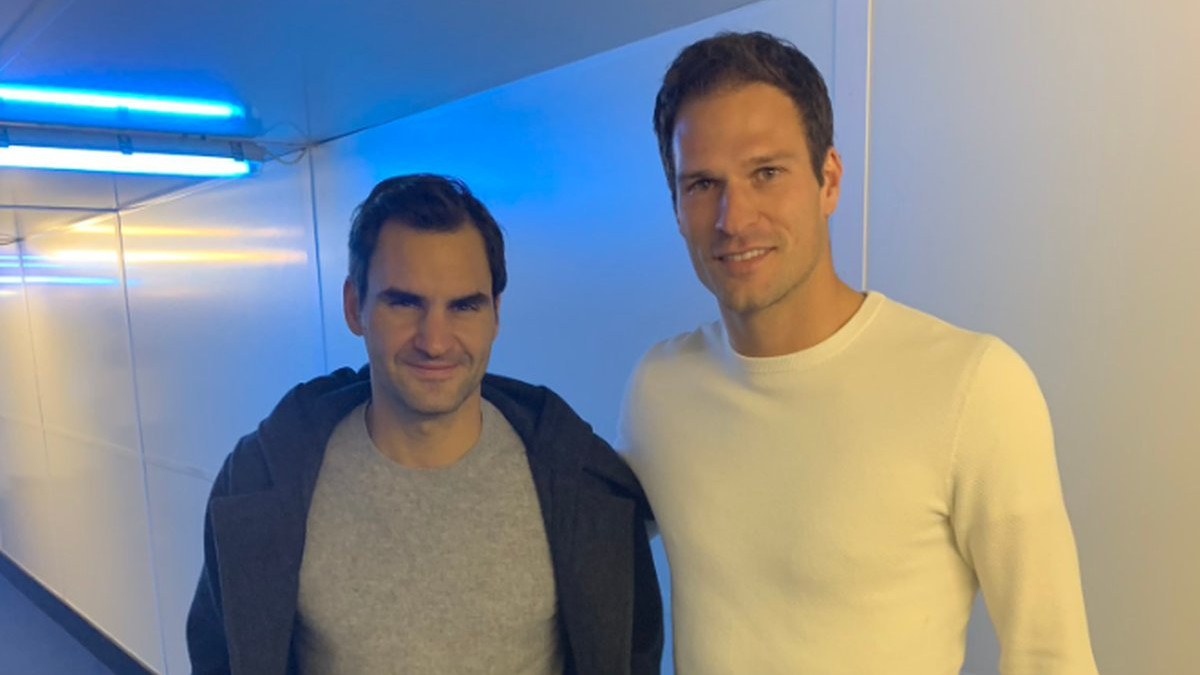 Begović se pohvalio fotografijom sa Federerom 