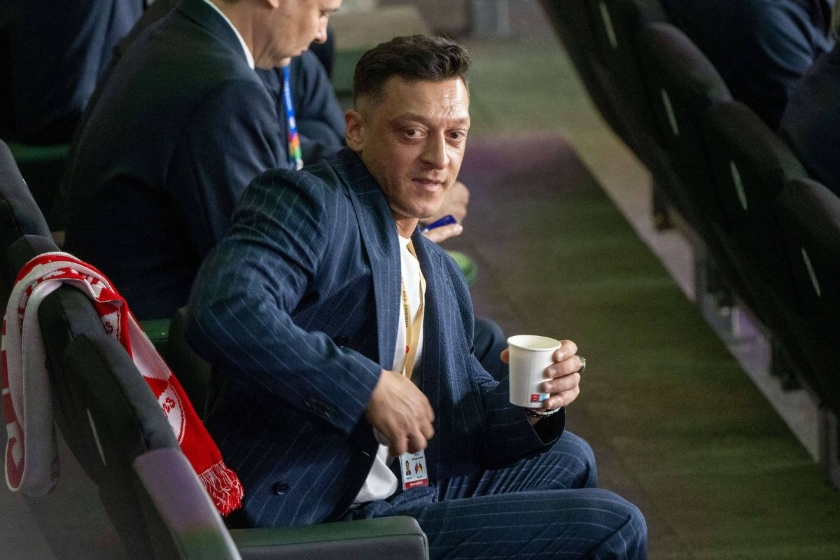 Mesut Özil postao političar: Preuzeo važnu funkciju u Erdoganovoj stranci Mesut Özil postao političar: Preuzeo važnu funkciju u Erdoganovoj stranci