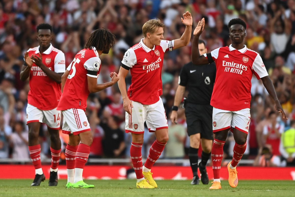 Arsenal igra šampionski: Preokret protiv Fulhama za četiri od četiri i prvo mjesto na tabeli