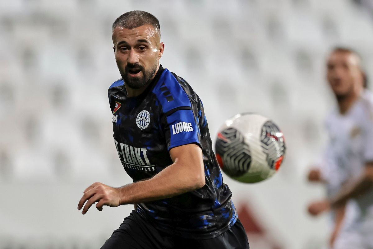 Još jedan milionski transfer iz Srbije: Bh. reprezentativac Ifet Đakovac napušta TSC? Još jedan milionski transfer iz Srbije: Bh. reprezentativac Ifet Đakovac napušta TSC?