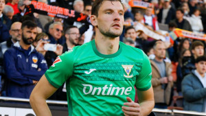 Dugo se ove zime povezivao sa FK Sarajevo, otišao u Španiju, pa doživio povredu nakon sedam minuta