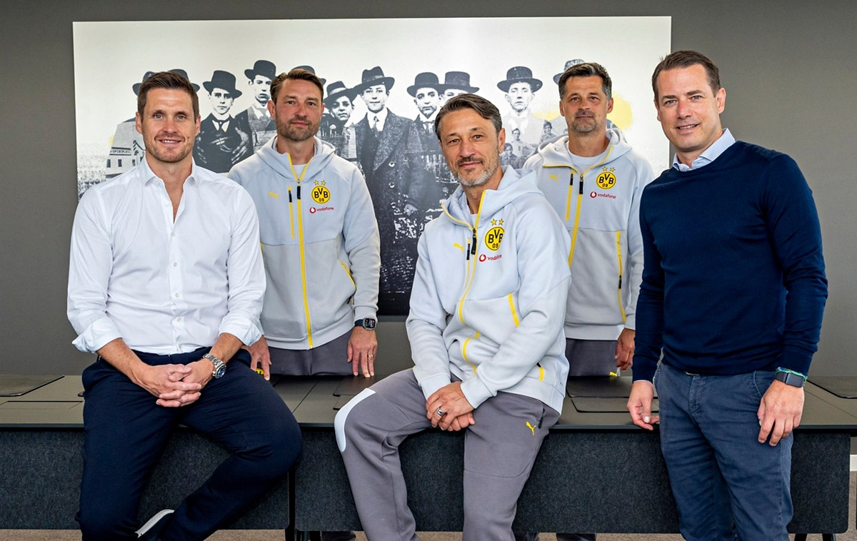 Niko Kovač produžio ugovor sa Borussijom Dortmund Niko Kovač produžio ugovor sa Borussijom Dortmund