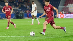 Zmaj "plesao" Portugalci samo su gledali - Kerim Alajbegović izludio igrače Porta!