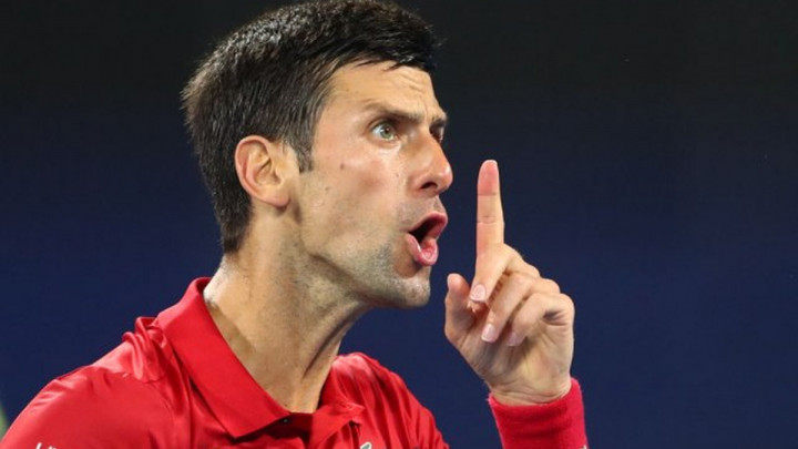 Novak izgubio živce u taj-brejku, uslijedile su brojne psovke