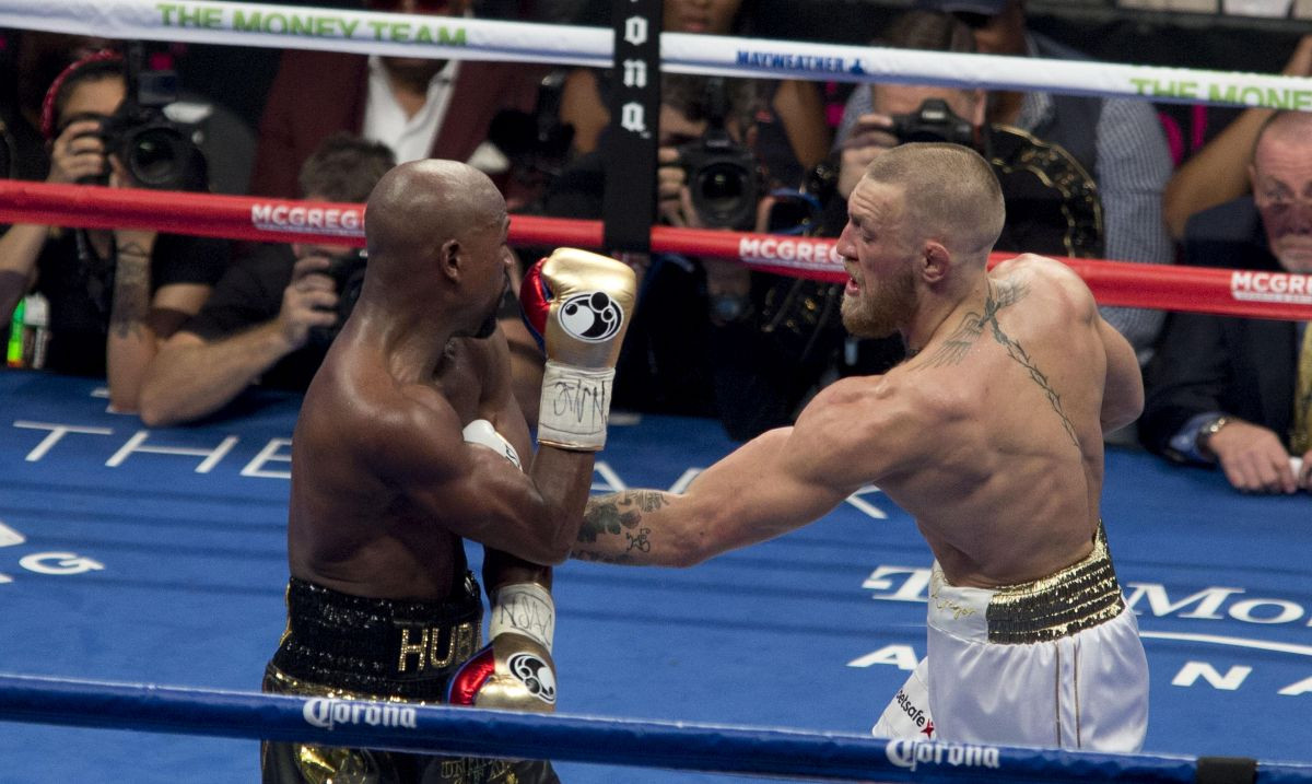 Conor McGregor ponovo u bokserskom meču Conor McGregor ponovo u bokserskom meču