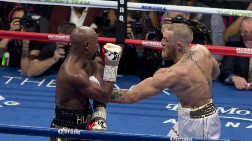 Conor McGregor ponovo u bokserskom meču
