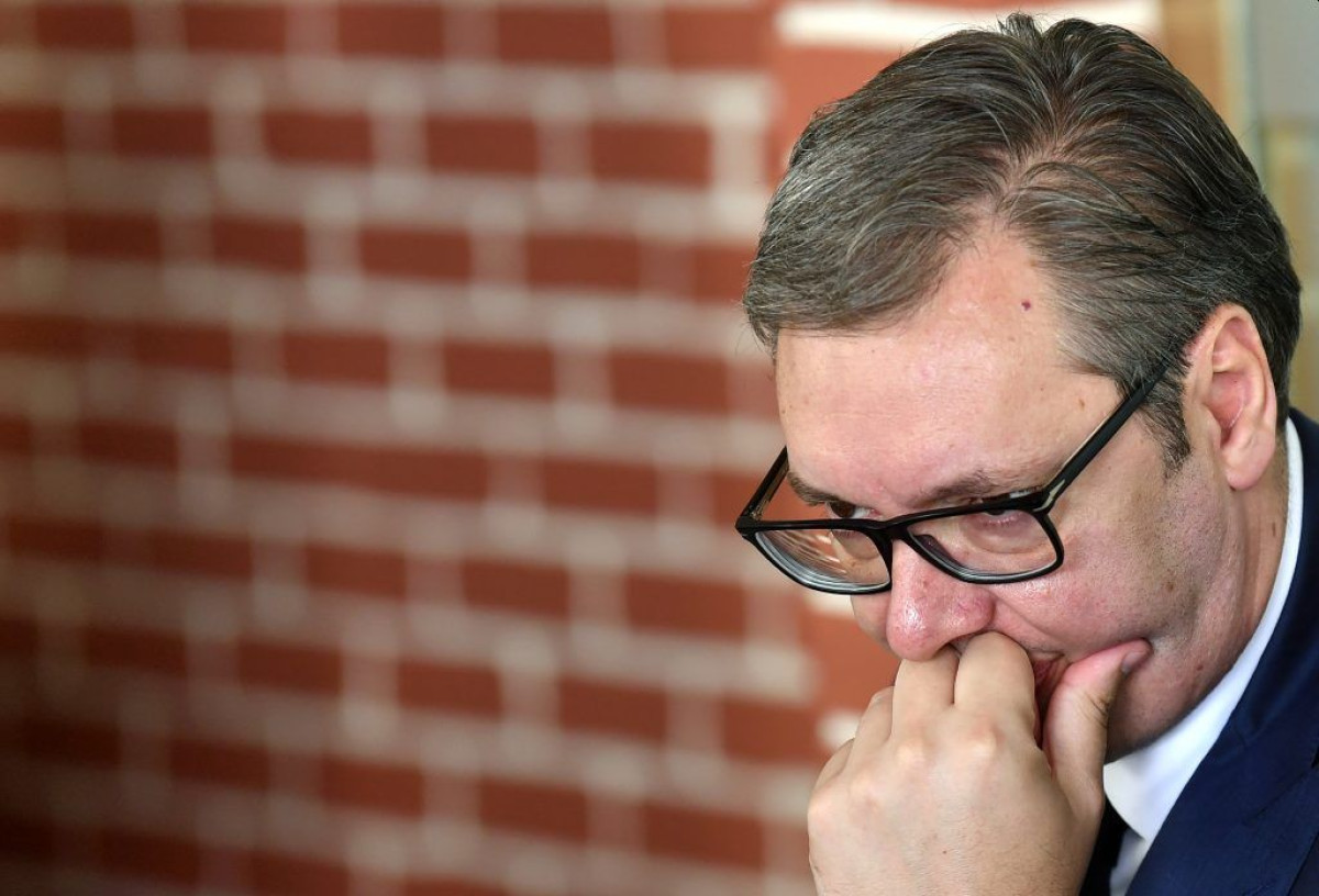 Kraj ere? Vučić pred kolapsom, mezimica Crvena zvezda plaća najskuplji ceh: "Nećemo vas lagati" Kraj ere? Vučić pred kolapsom, mezimica Crvena zvezda plaća najskuplji ceh: "Nećemo vas lagati"