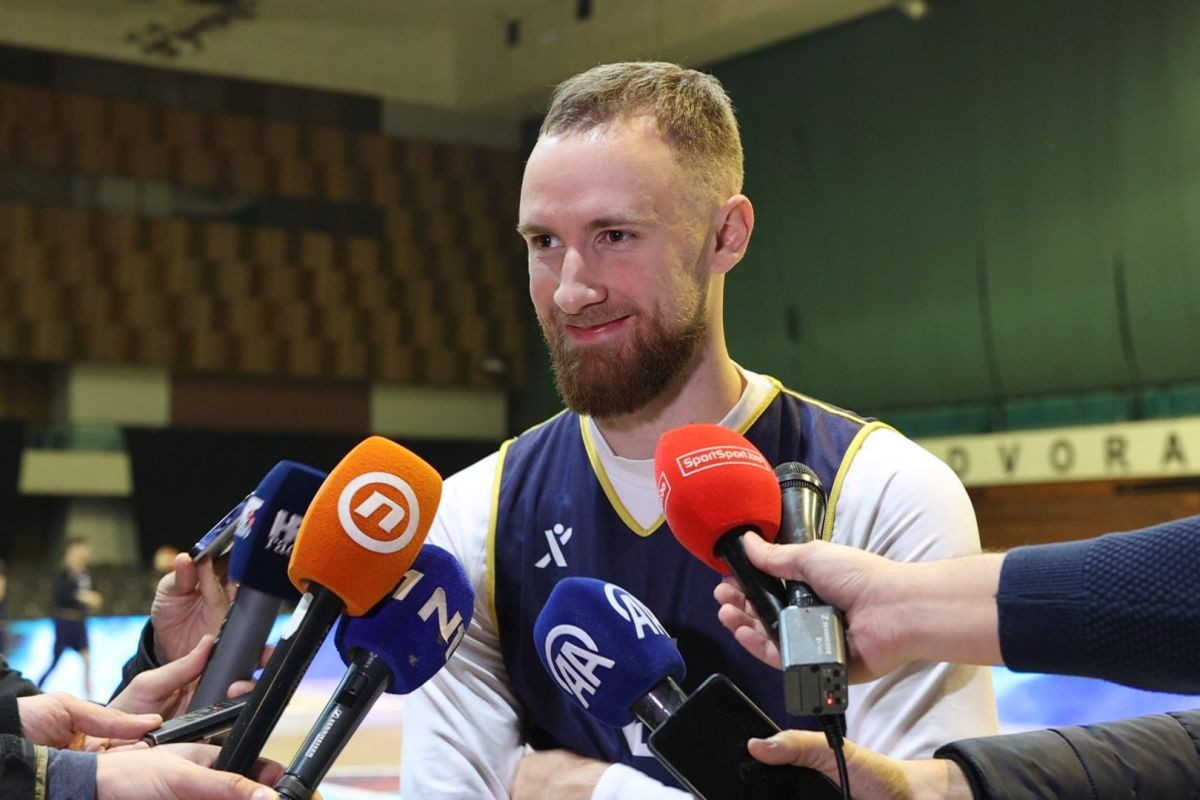 Musa: U Sarajevu je teško pobjediti, mi smo reprezentacija što ima dušu i srce Musa: U Sarajevu je teško pobjediti, mi smo reprezentacija što ima dušu i srce