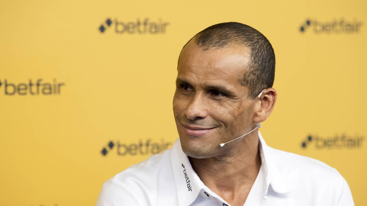 Rivaldo: Samo jedan igrač može zamijeniti Messija u Barceloni Rivaldo: Samo jedan igrač može zamijeniti Messija u Barceloni