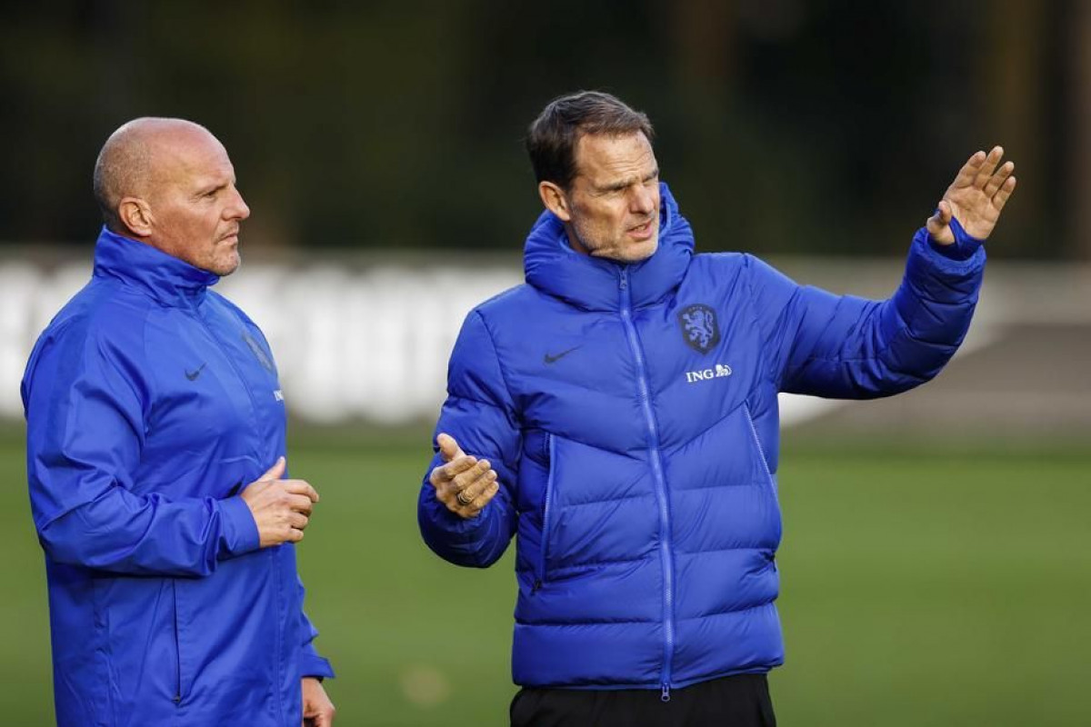 De Boer nakon poraza od Turske: Šta da radim? Trebao bih sjesti i plakati?