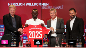 Legenda Bayerna ne pušta Salihamidžića na miru: "Bilo bi dobro kada bi nekad nazvao"