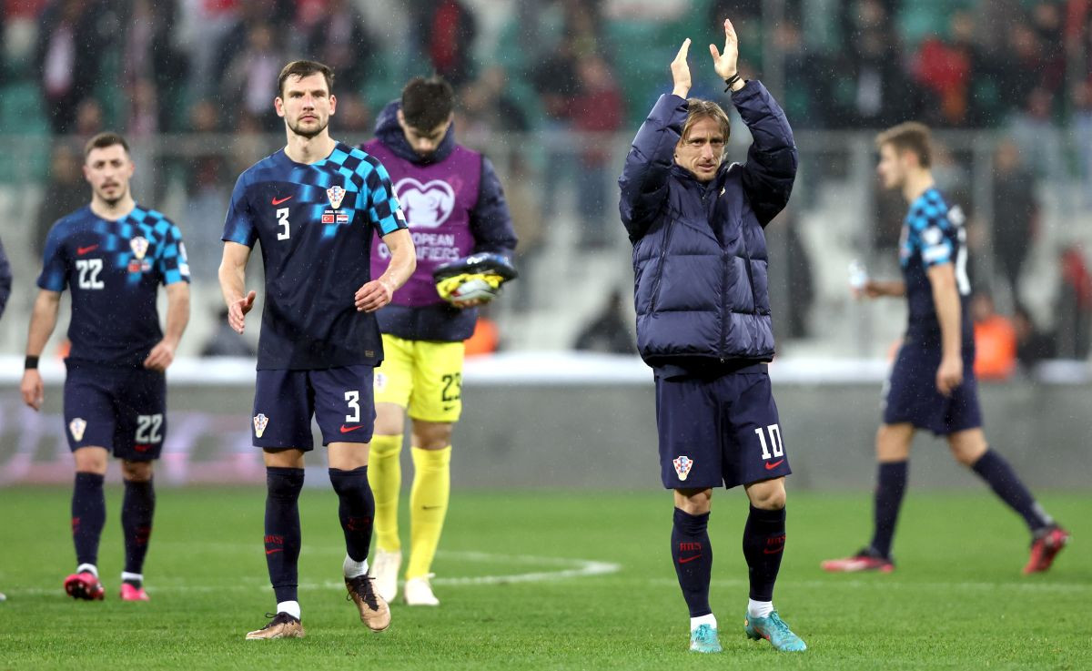 Prvo nije igrao protiv Valladolida, a sada mu Ancelotti pred El Clasico zadao novi udarac Prvo nije igrao protiv Valladolida, a sada mu Ancelotti pred El Clasico zadao novi udarac