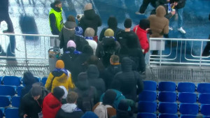 Nerealno šta su Rusi uradili evropskom velikanu usred meča: Navijači bježe, a igrači i sudija...