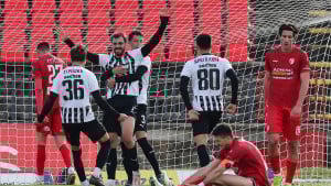 Srbi o zagrljaju dvojice Bosanaca prije meča Radnički - Partizan: "Sarajevo, ljubavi moja"