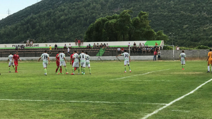 Grude ubjedljive protiv Branitelja