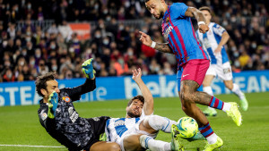Xavi je eru na klupi Barcelone počeo pobjedom u katalonskom derbiju, ali ona baš i nije zaslužena