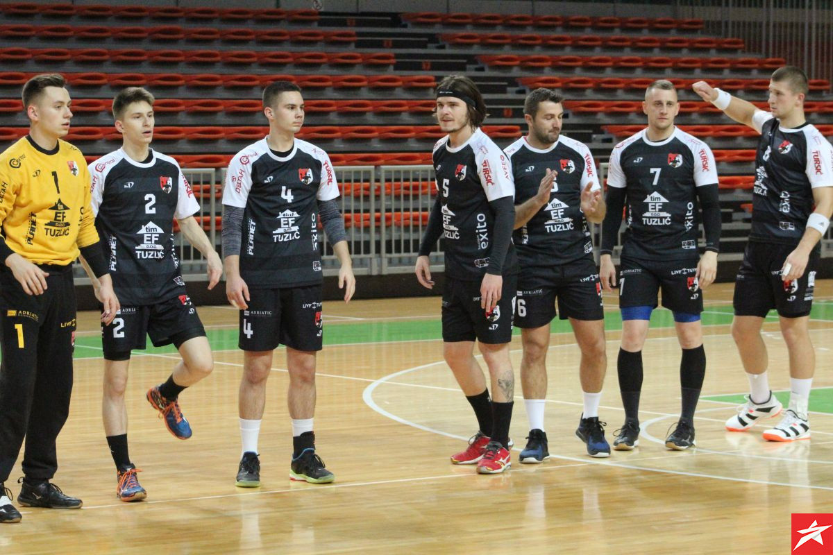 RK Krivaja: Pozivamo UO RS BiH da donese odluku o okončanju sezone RK Krivaja: Pozivamo UO RS BiH da donese odluku o okončanju sezone