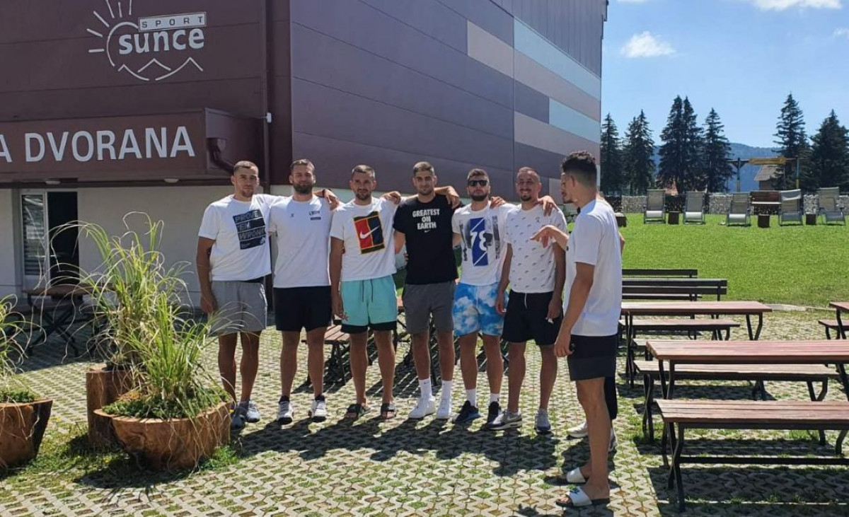 Košarkaška reprezentacija BiH počela sa pripremama Košarkaška reprezentacija BiH počela sa pripremama