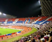 Hajduk pred praznim tribinama