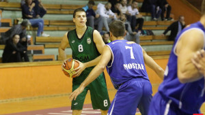 Košarkašima Kaknja pobjednički trofej na memorijalu Mirza Delibašić
